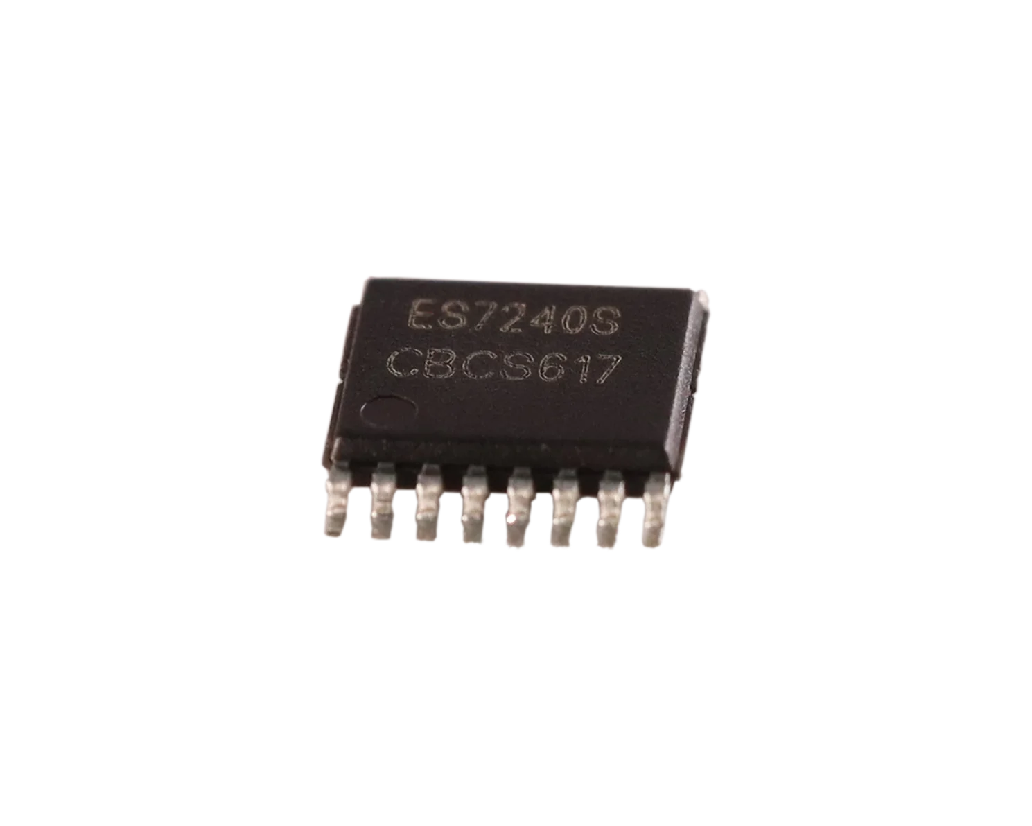 ES7240是底功耗，立体声音频ADC