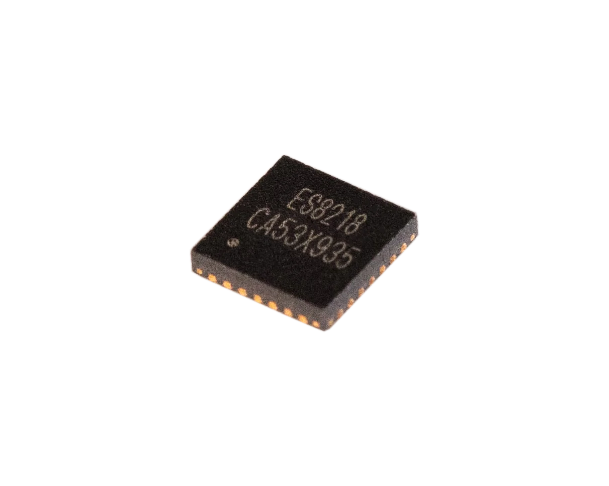 ES8218是底功耗，立体声音频ADC